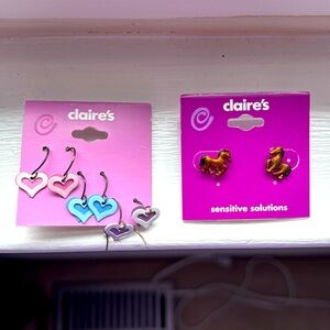 Claire’s Heart and Horse Earrings